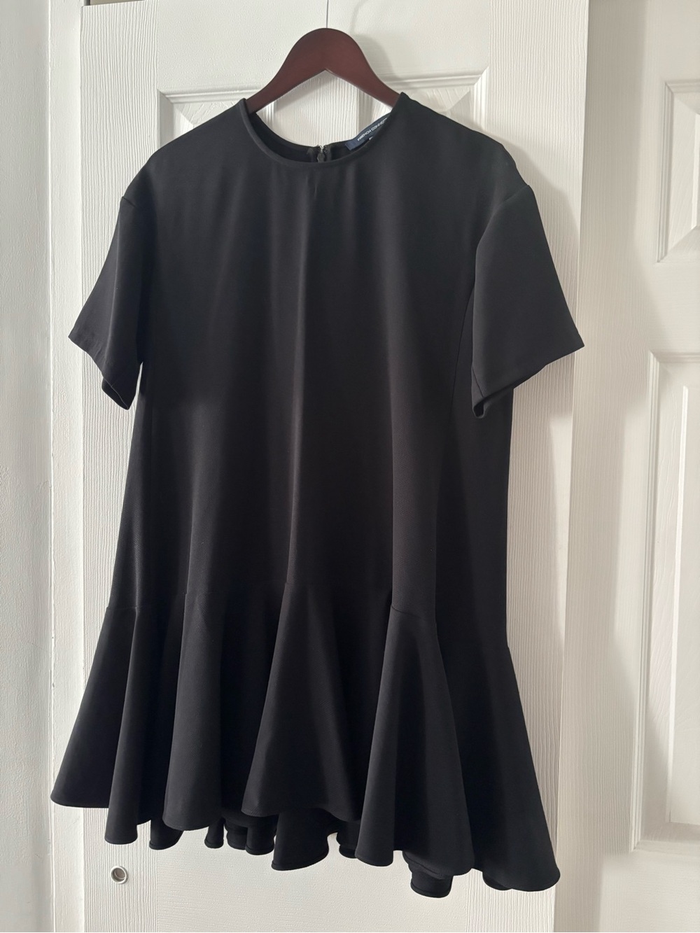 Black Short-Sleeve Flounce Hem Women’s Dress